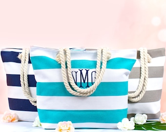 SALE Monogrammed Beach Tote Bag, Bridal Gift Totes, Bridesmaids Gift Bag, Bridal Party Tote, Set of Tote Bag for Bridal Party Photo