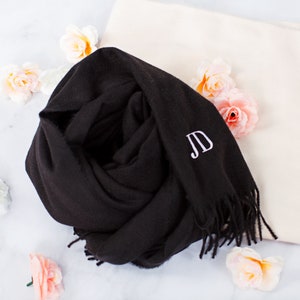 Cadeau de vacances personnalisé, écharpe douillette en peluche pashmina, cadeau de Noël personnalisé pour elle pour maman, écharpe châle, bas de Noël pour collègues image 6