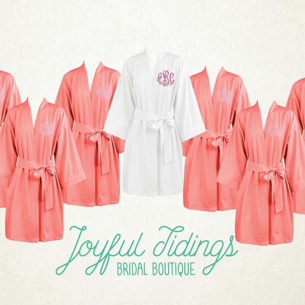 BULK DISCOUNT Set of 7+ Personalized Oxford Coral Robes, Bridesmaids Gift, Bridal Party Robes, Set of Bridesmaid Robe, Wedding Robe Gown