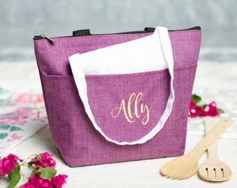 Personalized Lunch Tote, Cute Holiday Gift Lunch Bag, Christmas Gift for Co Workers, Personalized Christmas Gift Lunch Bag, Gift for Teacher