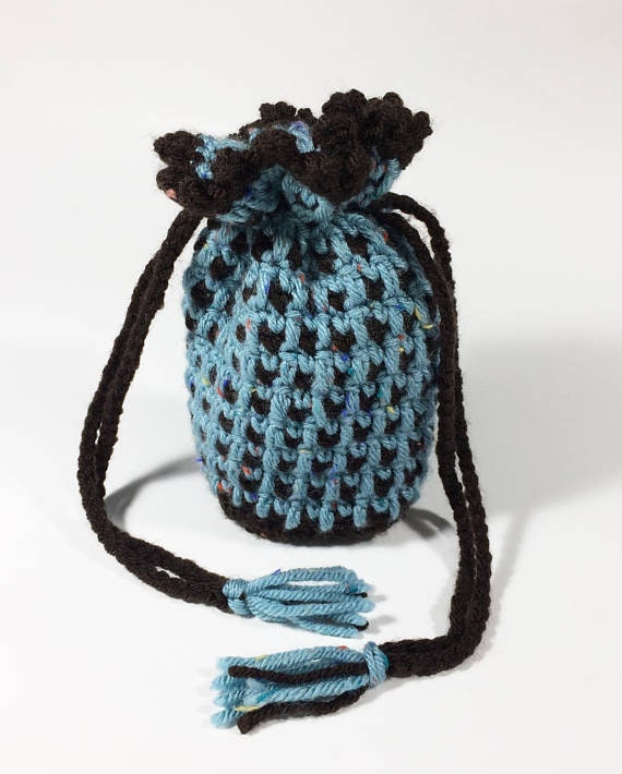 crochet mini pouch