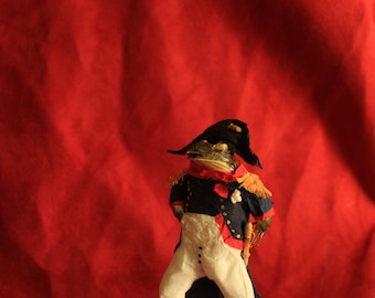 opgezette kikker Napoleon Frogaparte opgezette kikker keizer curiositeit rariteiten