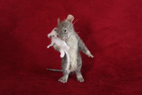 Art & Collectibles Felting Mouse reader in felted wool with felted ...