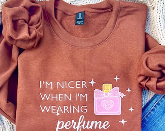 Perfume Lover Sweatshirt: Cozy Unisex Crewneck with Fragrance Sample