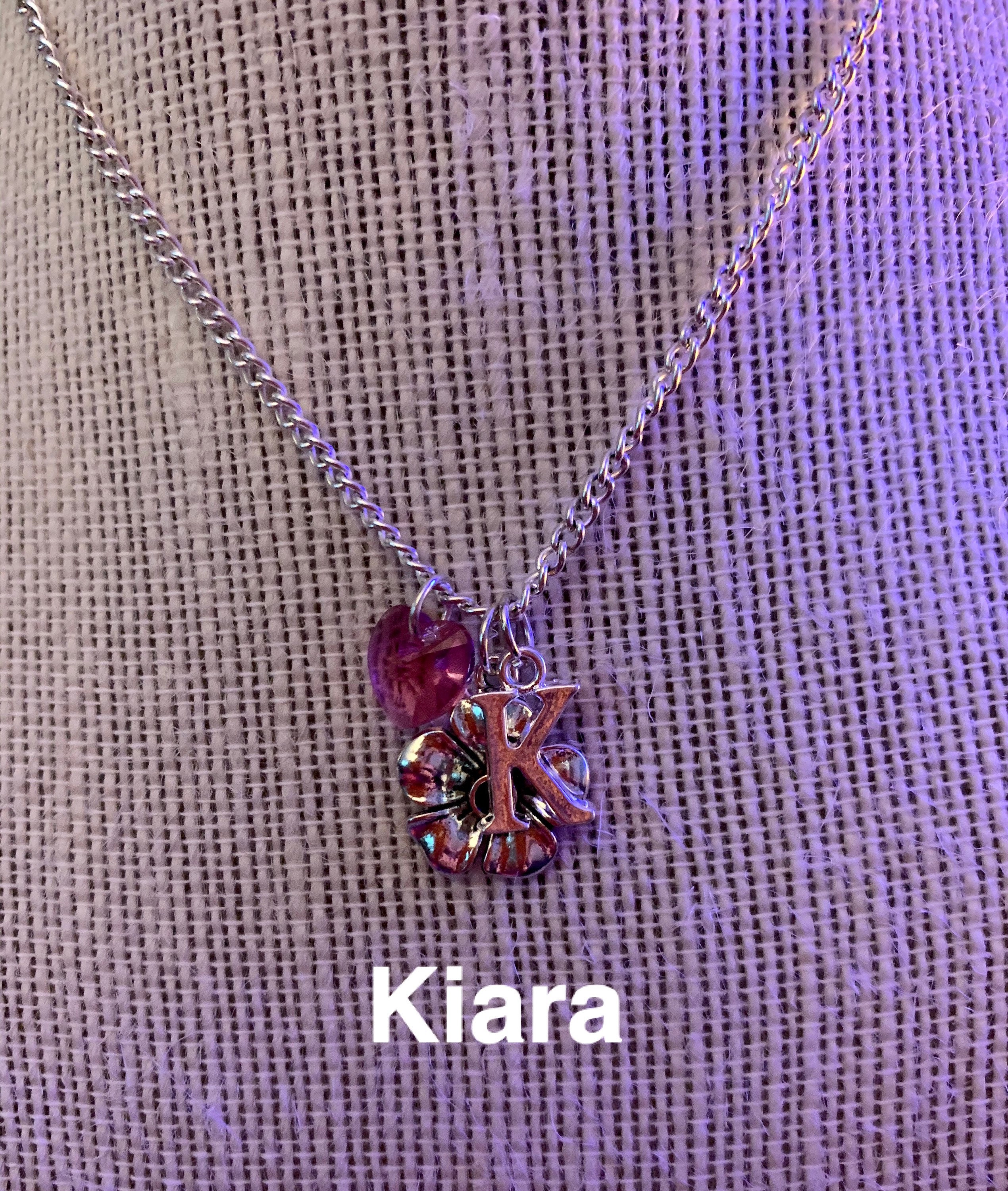 Collier De Sarah Dans Outer Banks Colliers de personnages Outer Banks | Etsy