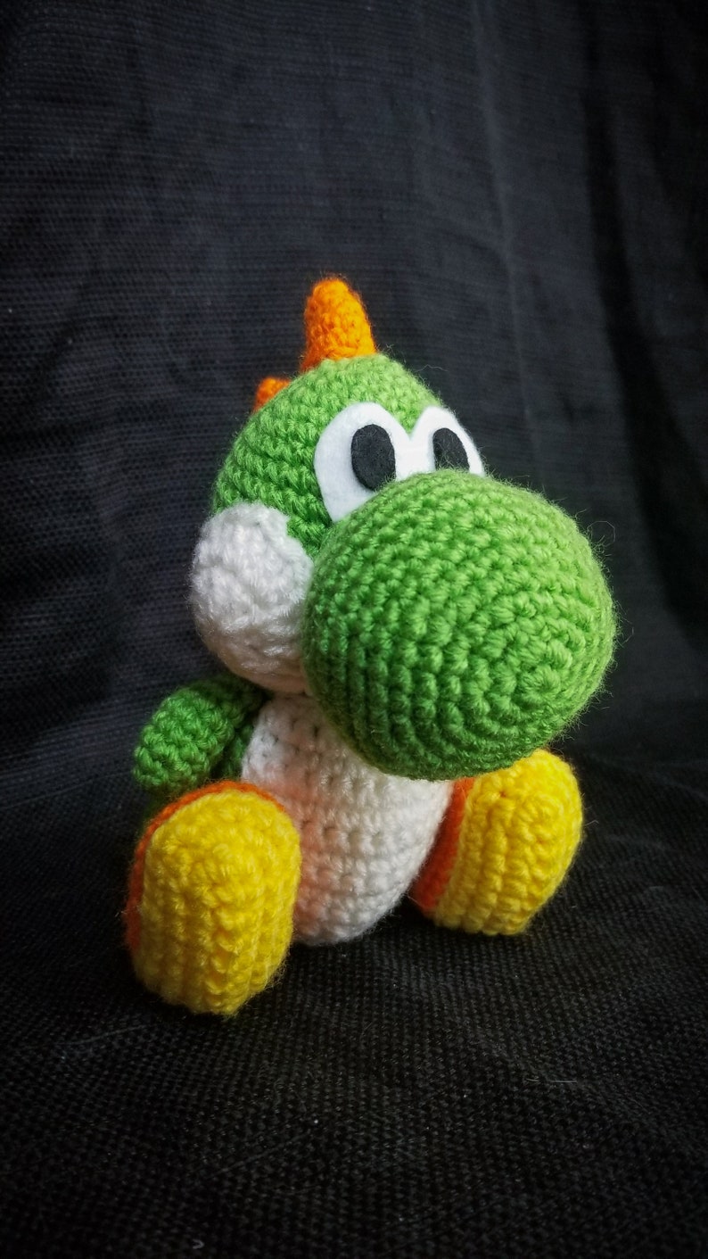 PATTERN: Yoshi amigurumi image 4