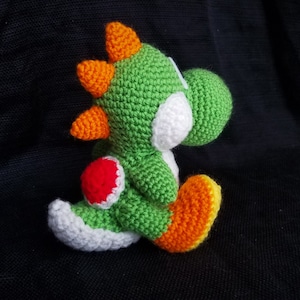 PATTERN: Yoshi amigurumi image 3