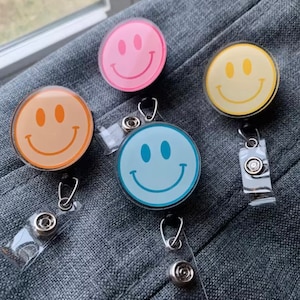 MYSTERY Badge Reel | Leuke badgehaspel | Cadeau voor maatschappelijk werker | Badge Reel voor gezondheidswerkers | Cadeau voor verpleegster