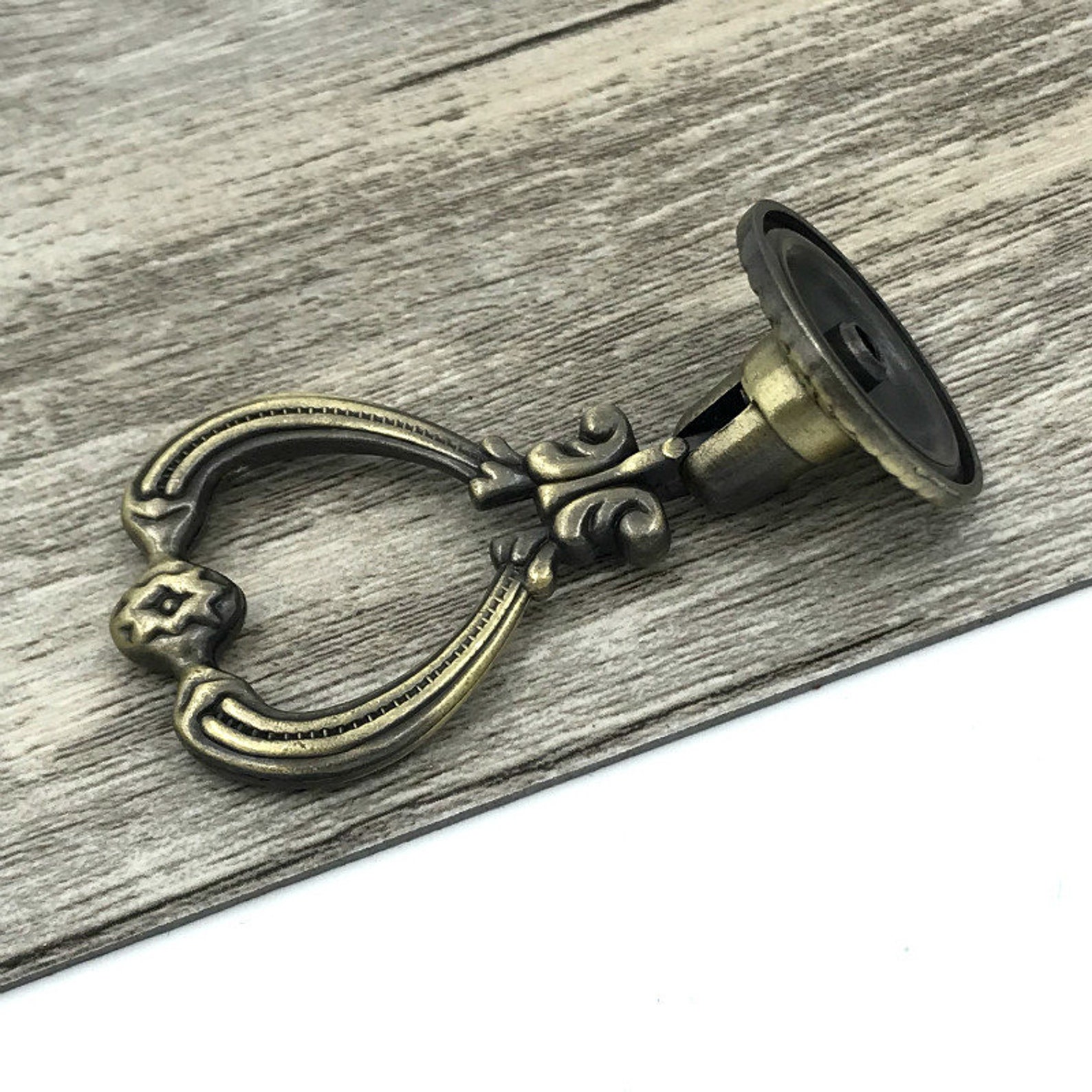 Bronze Drop Pulls Vintage Door Handle Drawer Pulls Knobs Etsy UK