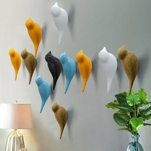 Creative wall bird decoration hanging hook wall decoration bedroom door hanging hook three-dimensional single hook cap hook resin gift