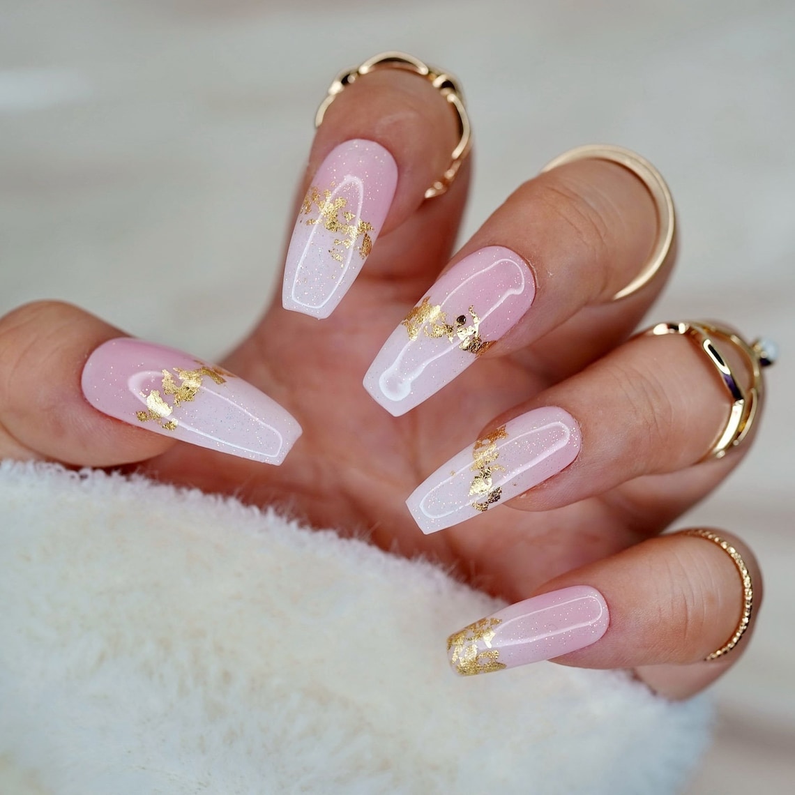 10 Chic Wedding Nail Designs For The Modern Bride - Pyaari Weddings