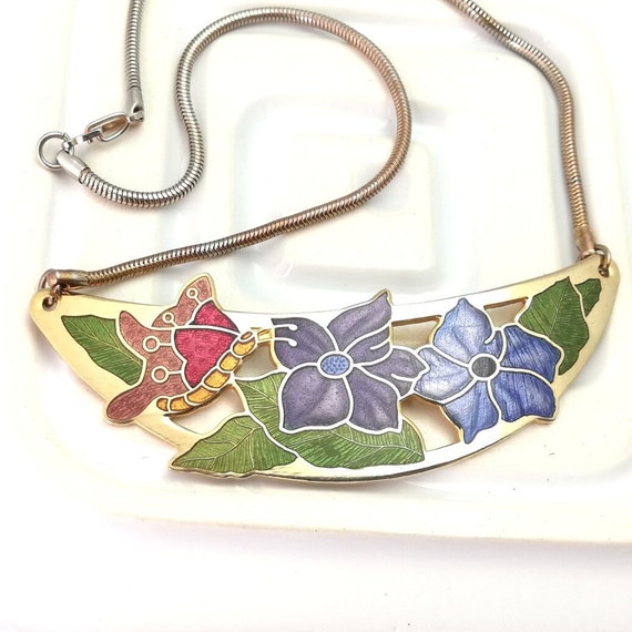 Vintage Enamel Flower Necklace 1980s Boho Jewelle… - image 1
