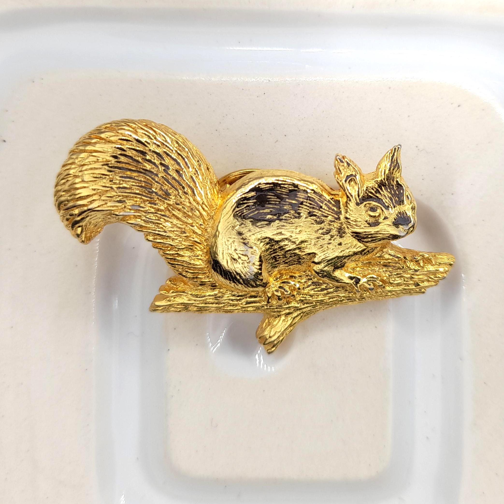 Wildlife & Nature Pewter Pin Badges | A R Brown & T S Brown
