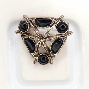 Miracle brooch - Etsy 日本