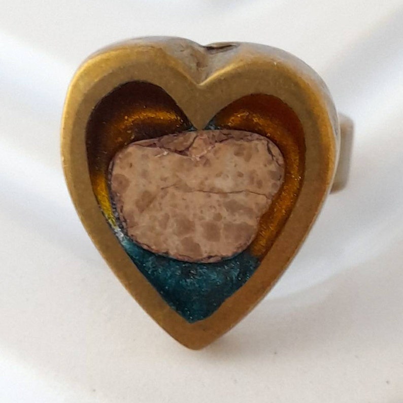 Gift for Her Enamel Heart Ring Mothers Day Present 1970s Boho Jewellery Hand Crafted Jewellery Vintage Copper Tone Ring