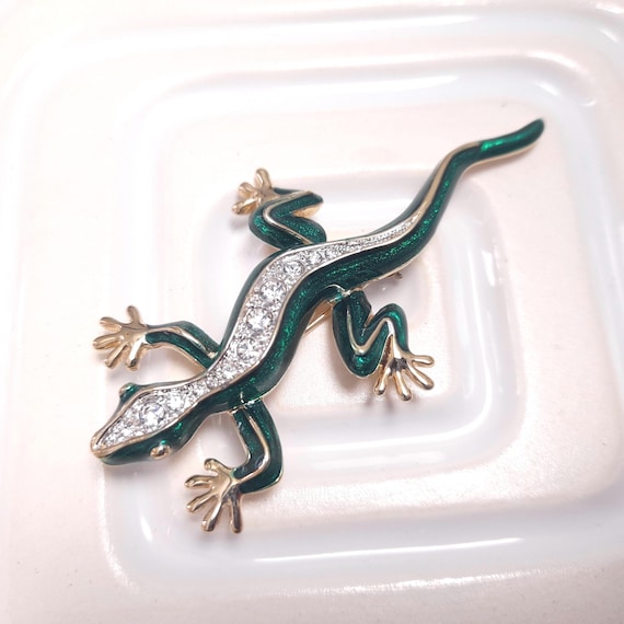 Vintage Enamel Lizard Brooch: Rhinestone Reptile Lapel Pin