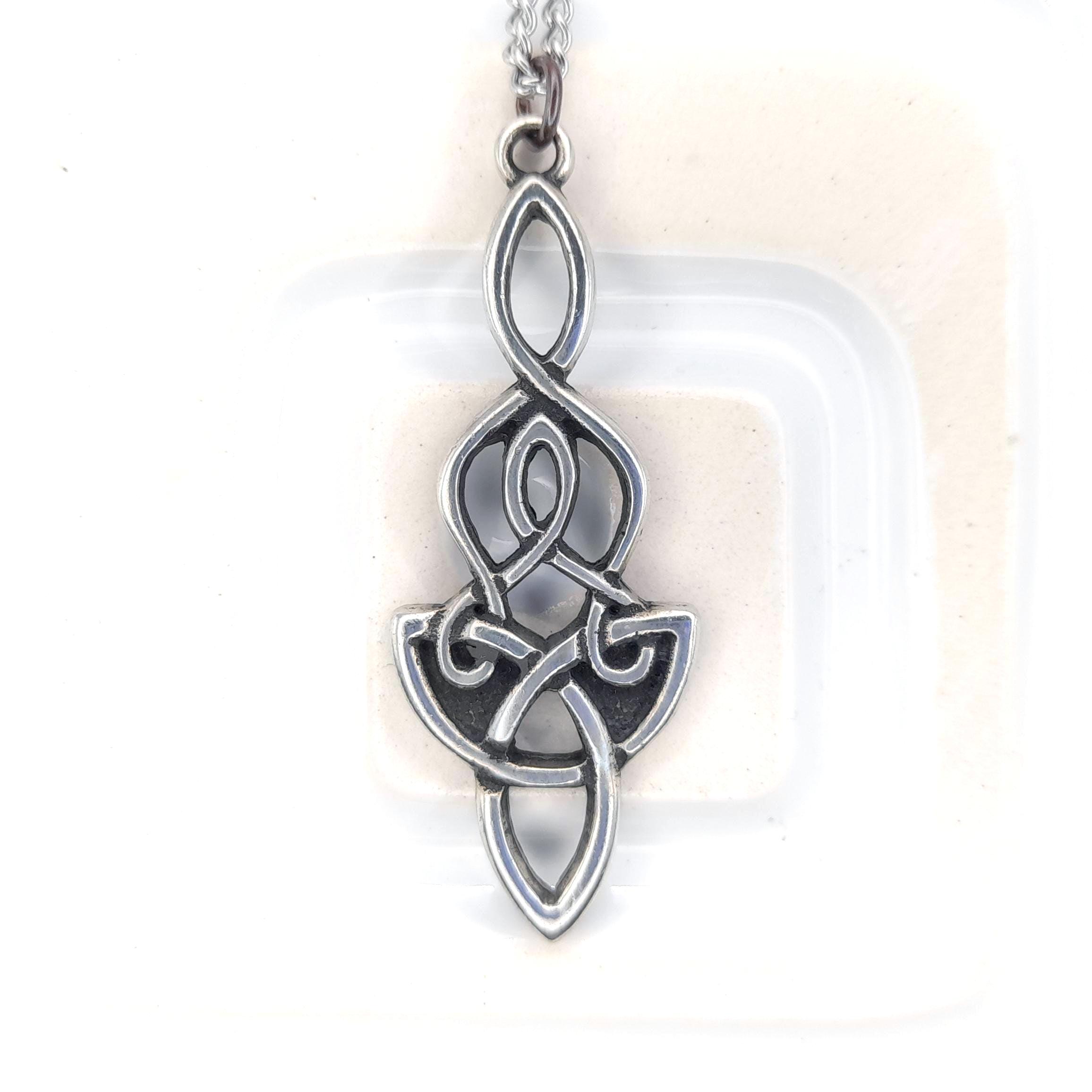 St justin necklace - Etsy 日本