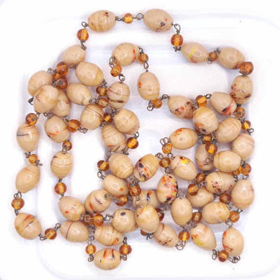 Vintage Cream Art Deco Glass Bead Flapper Necklace End of Day Glass Birthday Gift for Women - 1930s Stage Costuming - Present for Mum Mother