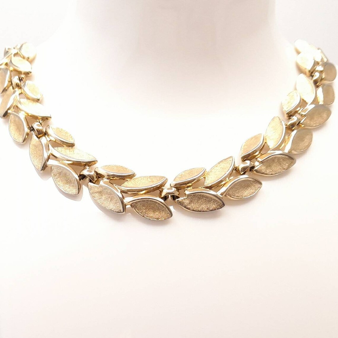 Trifari Leaf Necklace Vintage Gold Tone Jewellery Gift for Etsy