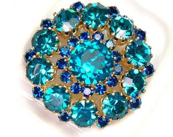 Vintage Blue Rhinestone Brooch Bright Sparkly Diamante Lapel Pin Mid Century Brooch Something Blue for Bride Sustainable Jewellery Gift