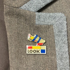Retro Look Cycling Shoe Lapel Pin Badge