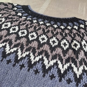 Ridari men&#39;s wool sweater size M-L Nordic knit pullover Hand-knitted soft and fuzzy wool Icelandic sweater Ready to ship