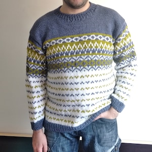 Hand-knitted wool Icelandic sweater Hand-made soft and fuzzy Nordic knit pullover Icelandic wool sweater for men Jacquard Sweater
