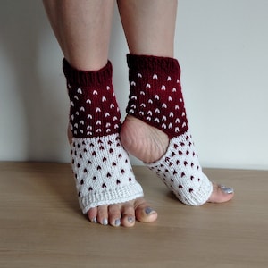 Knit pedicure socks Yoga socks Flip flop socks Hand knit socks for pedicure For spa Anniversary gift Gift for wife Christmas socks