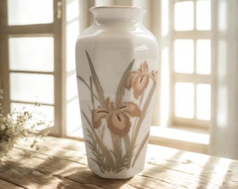 Vintage Fine Bone China Golden Spring Iris Flower Bud Vase