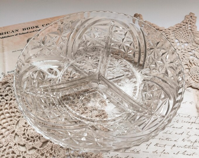 Vintage Anchor Hocking "Stars & Bars" 3-part Relish Dish