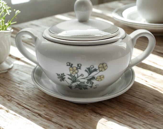 Vintage Arabia Finland Suvi Sugar Bowl with Saucer