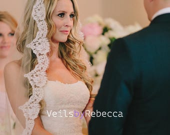1 tier fingertip mantilla veil,fingertip lace Catholic veil, Alencon lace Spanish veil fingertip,Lace 1st Communion Mantilla Veil V621