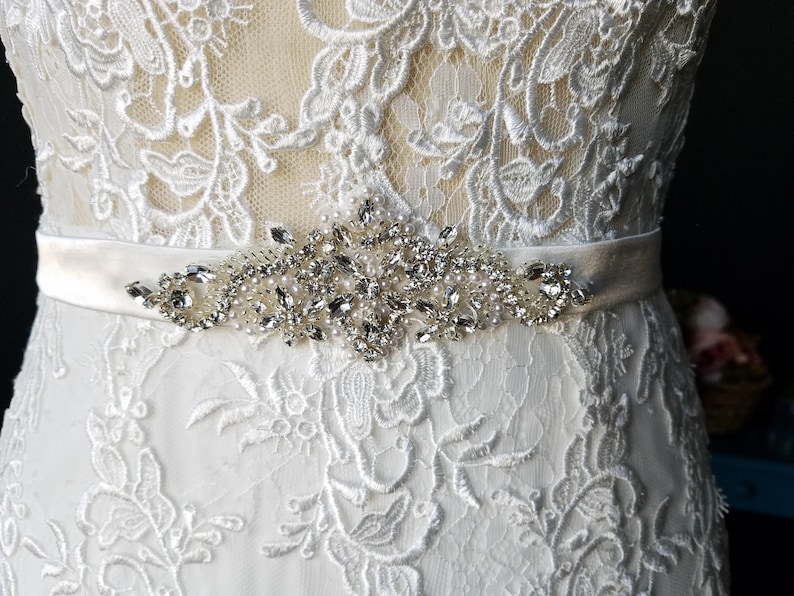 Cap Sleeves Mermaid Lace Wedding Dress,V Neck Beaded Lace Fishtail Wedding Gown, Lace Wedding Dress Wedding Gown image 6