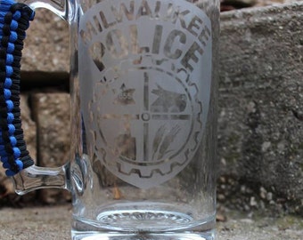 Police Officer Beer Mug: Milwaukee Badge - Personalized Etching