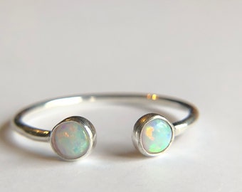 Opal open ring,Simple ring,Opal ring,Dainty ring,Gifts for her,Bridesmaid gifts,Small gemstone ring,Opal stack able ring,Opal minimalist