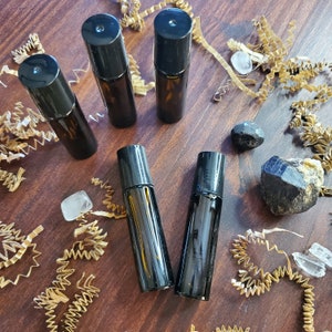 Patchouli and Amber Perfume with Garnet Crystals | Healing Gemstone Roller Perfume | 10ml