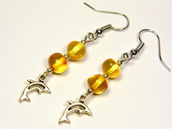 Natural Baltic Amber dangle / drop women's earrings honey / transparent AP1008