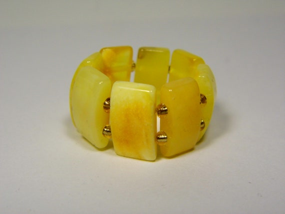Baltic Amber Ring Size 7.5 Yellow Stone Women's Elastic Stretch  Natural A0205