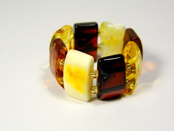 Baltic Amber Ring Size 9.5 Multicolor White Yellow Brown Elastic Stretch 5611