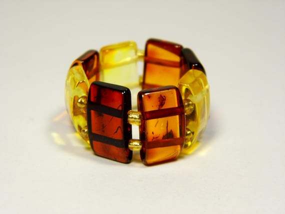 Baltic Amber Ring Size 8.5 Multicolor Yellow Cognac Brown Elastic Stretch A0196