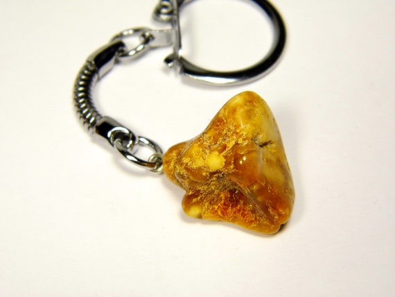 Baltic Amber Keychain Keyring Pendant Charm Souvenir Brown Yellow Natural 5343