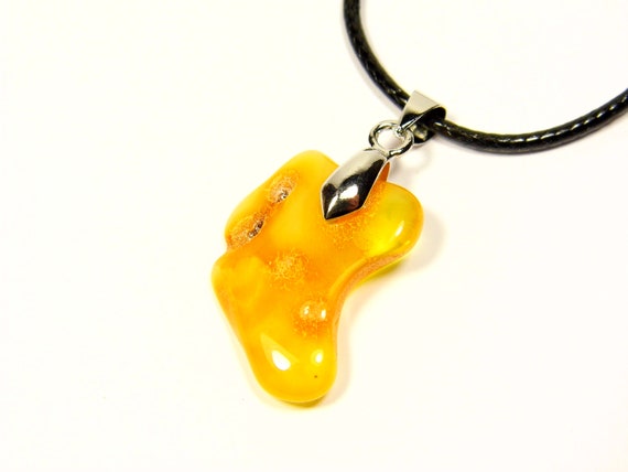 Baltic Amber Pendant Brown Yellow Natural Stone Genuine Gemstone 5005