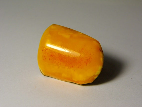Vintage Baltic Amber Cufflink Butterscotch Egg yolk Yellow Green Old Stone 6006