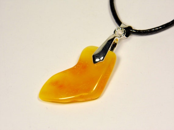 Baltic Amber Pendant Charm Brown Yellow Natural Gemstone 5046