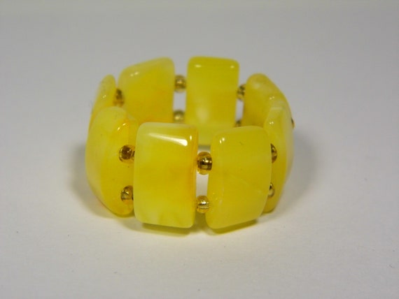 Baltic Amber Ring Size 8.5 Yellow Stone Women's Elastic Stretch  Natural 5866