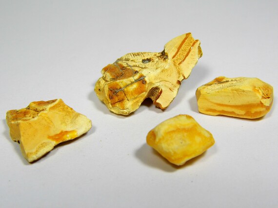 Lot of 4 Baltic Amber Raw Stones 7gr Royal White Yellow Rough Unpolished 4620