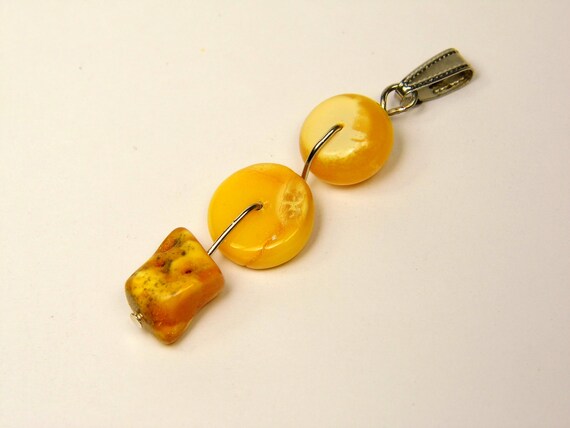 Baltic Amber Pendant Yellow Butterscotch Egg Yolk Natural Stone Genuine Gemstone A0266