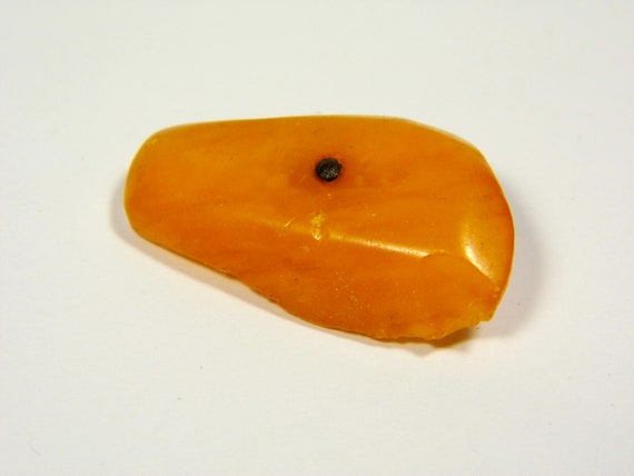 Vintage Baltic Amber Stone Butterscotch Egg yolk Brown Old Natural Gemstone A0243