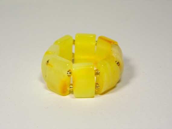 Baltic Amber Ring Size 9.5 Yellow Stone Women's Elastic Stretch  Natural A0208
