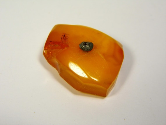 Vintage Baltic Amber Stone Butterscotch Egg yolk Yellow Brown Old Gemstone A0241